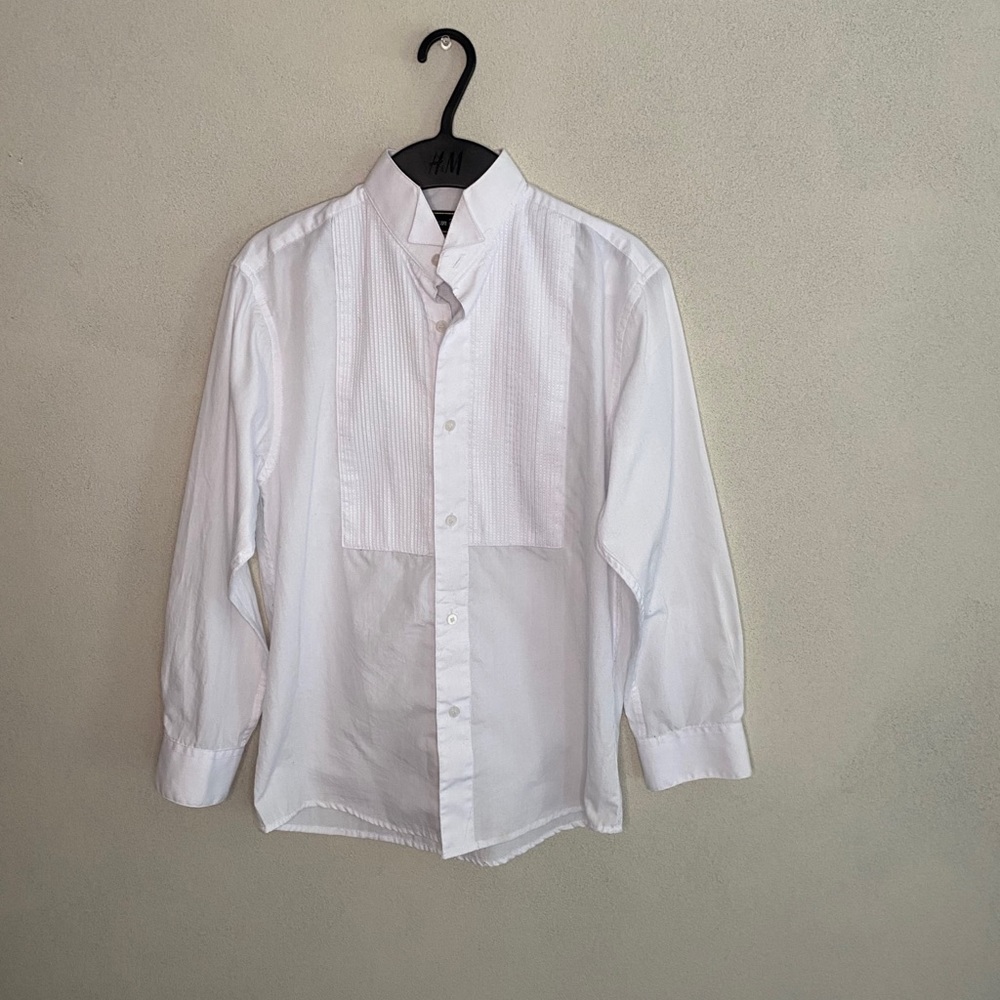 White tuxedo shirt
